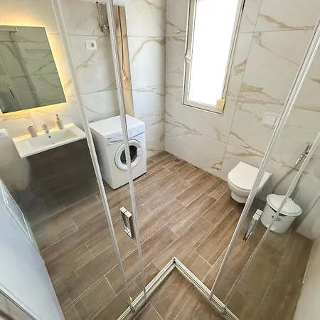 Sea View Azure Horizon Living * Durrës